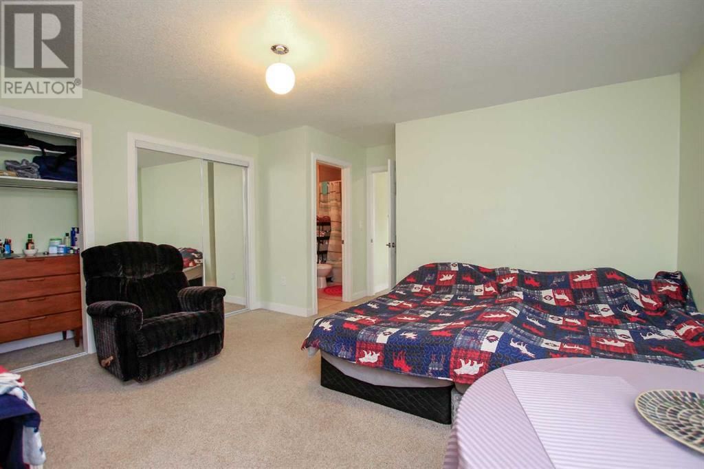 5140 51 STREET Image 11