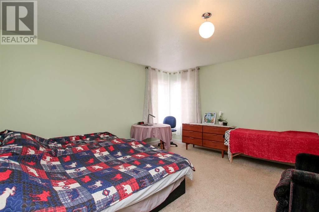 5140 51 STREET Image 9