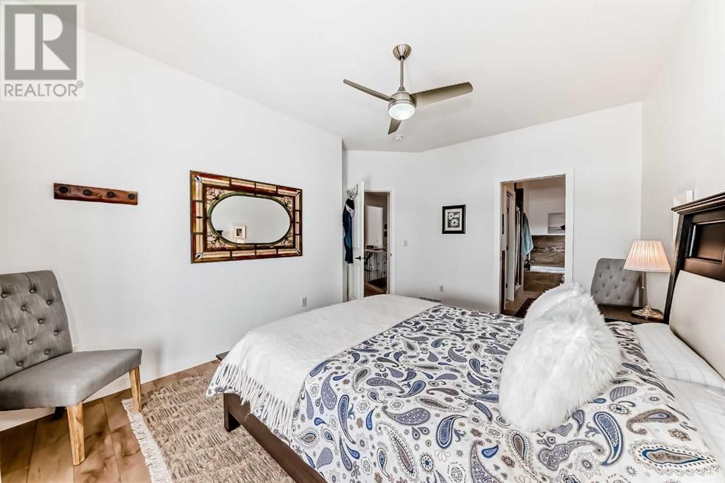 5 ERICA DRIVE Image 18