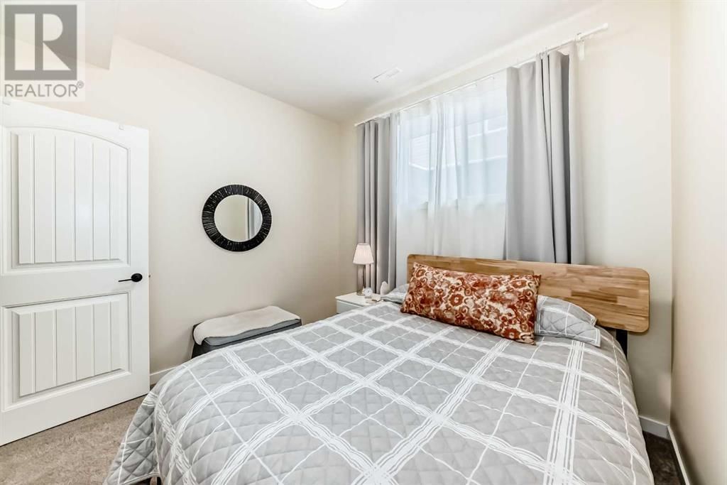 5 ERICA DRIVE Image 30