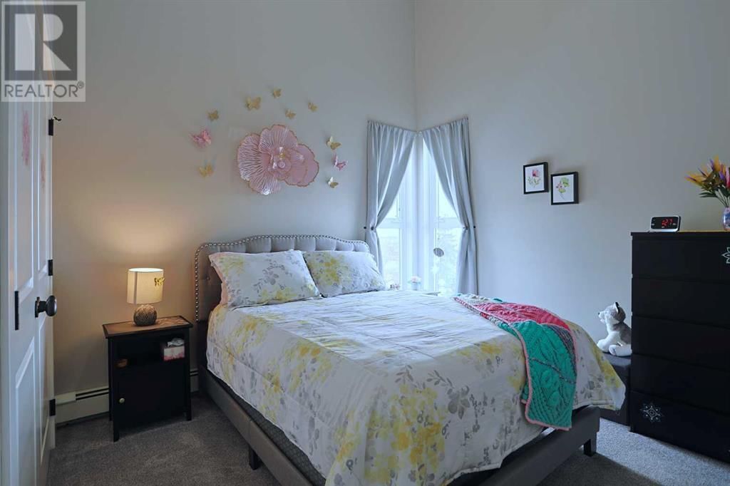 606 LAKESIDE BOULEVARD Image 22
