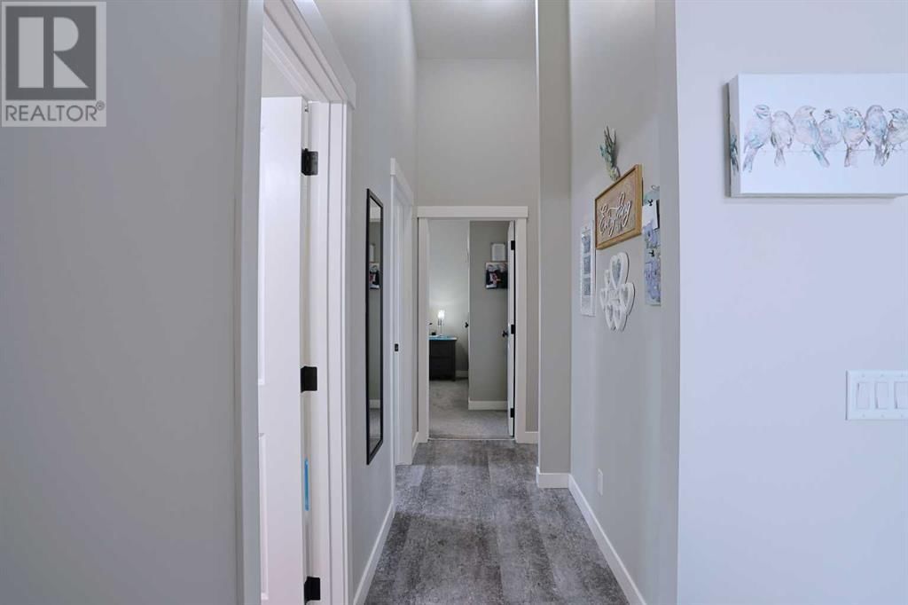 606 LAKESIDE BOULEVARD Image 25