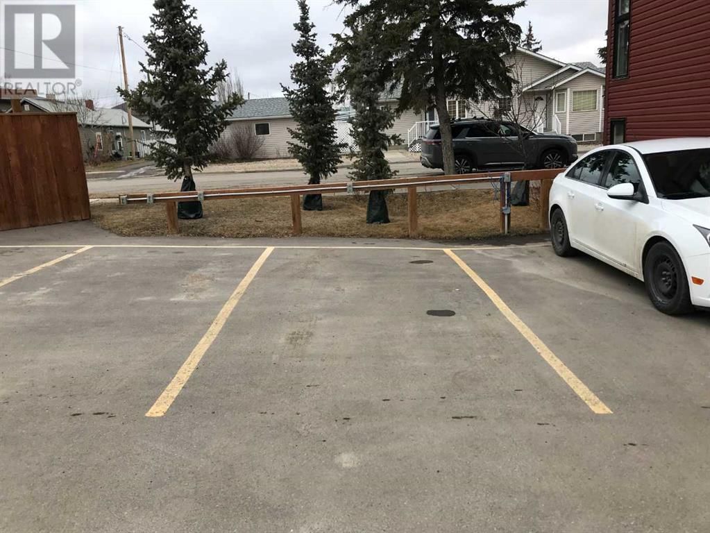 606 LAKESIDE BOULEVARD Image 29