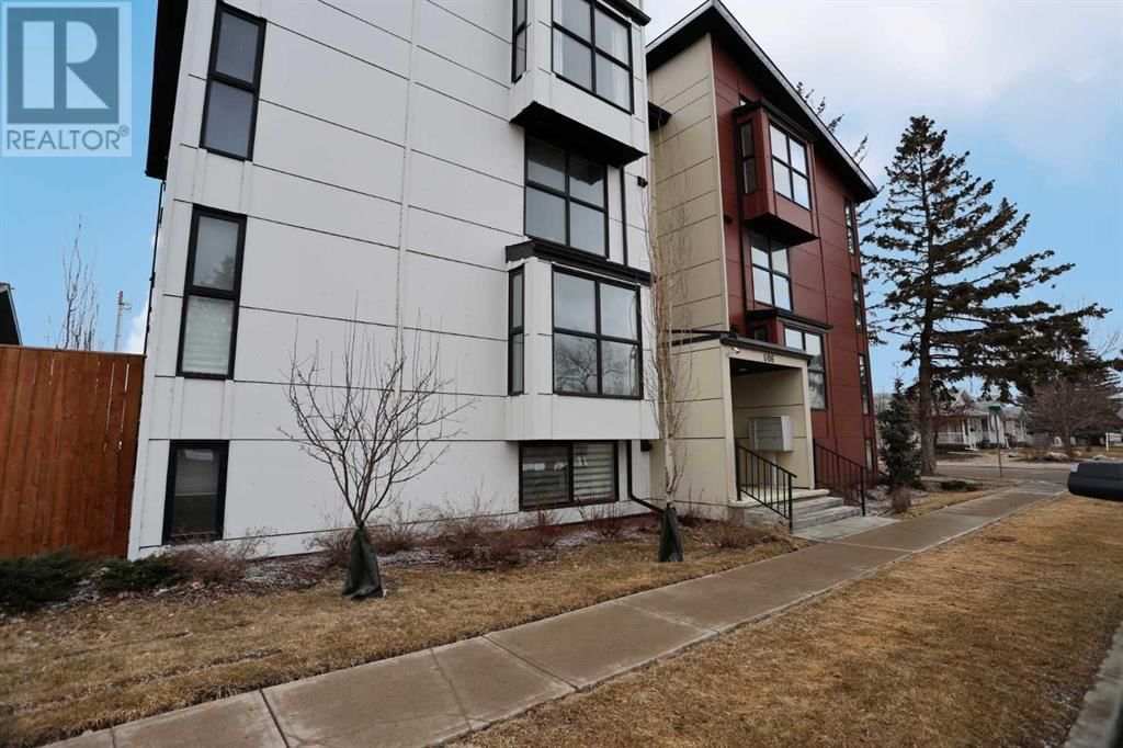 606 LAKESIDE BOULEVARD Image 30