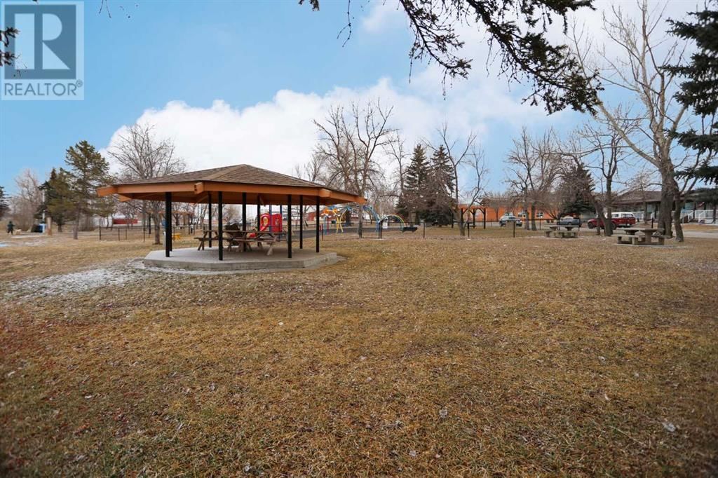 606 LAKESIDE BOULEVARD Image 41