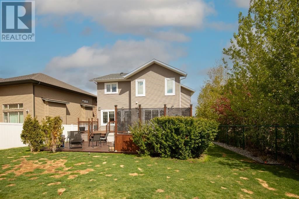 4 GARRISON CIRCLE Image 35