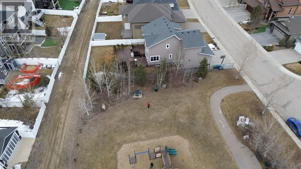 4 GARRISON CIRCLE Image 44