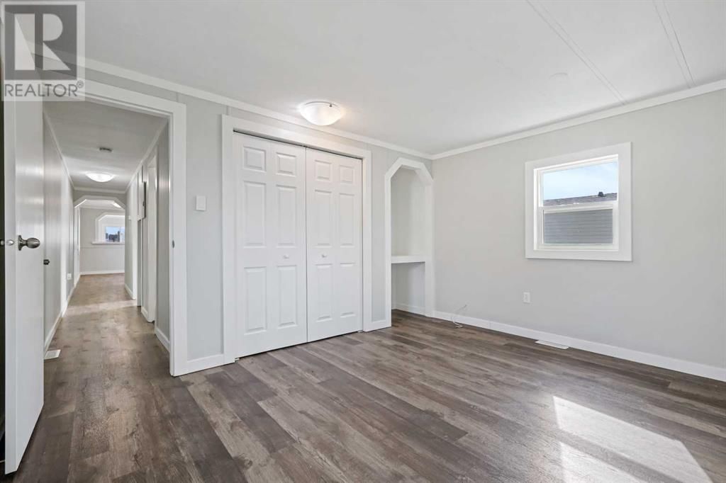 6220 17 AVENUE SOUTHEAST Image 10