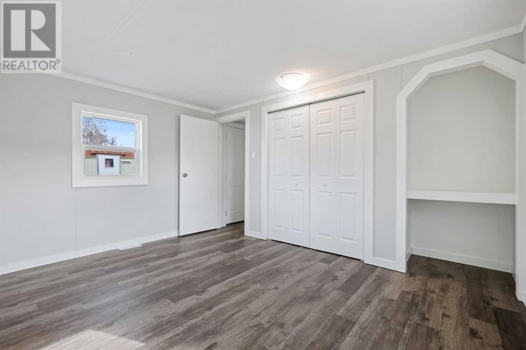 6220 17 AVENUE SOUTHEAST Image 11
