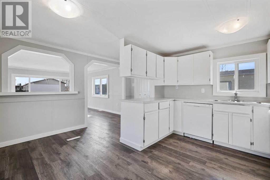 6220 17 AVENUE SOUTHEAST Image 6