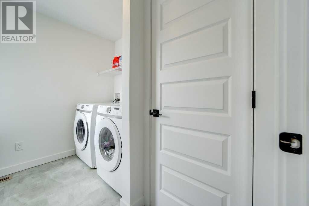 1170 PACIFIC CIRCLE WEST Image 20