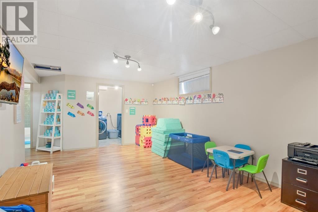 5709 PARK STREET Image 14