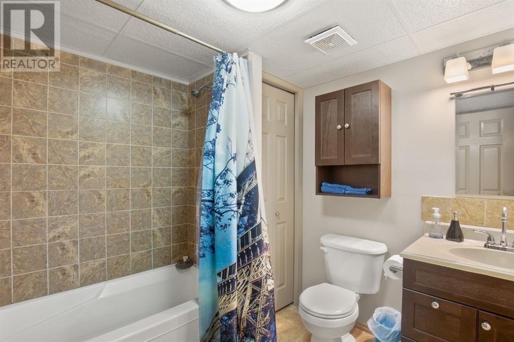 5709 PARK STREET Image 16