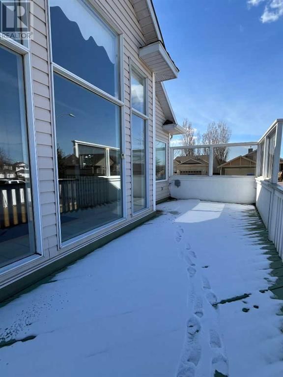 258 Fairmont Garden Road South Lethbridge, Alberta