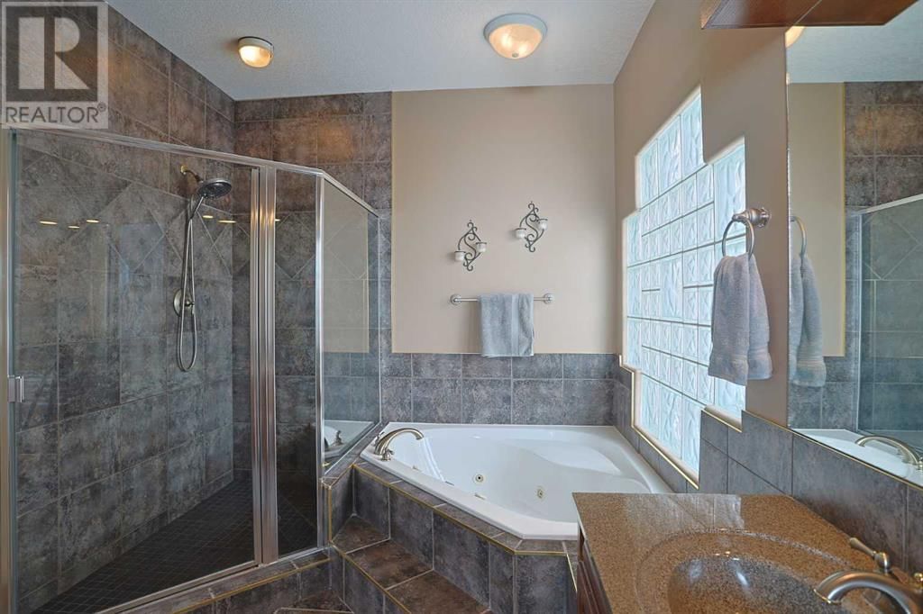 74 HAMPTONS MANOR NORTHWEST Image 30