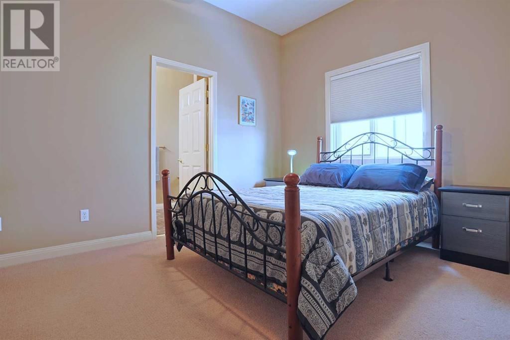 74 HAMPTONS MANOR NORTHWEST Image 31