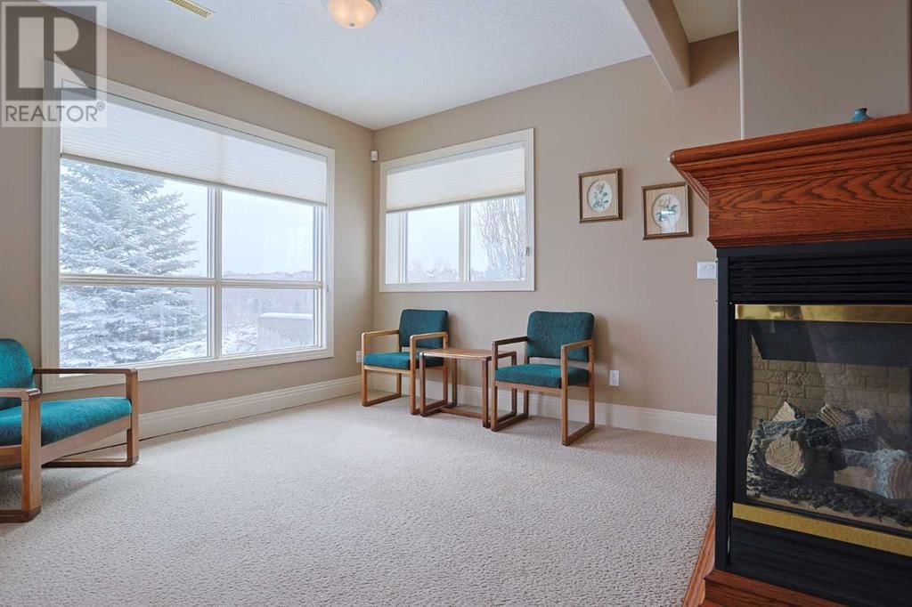 74 HAMPTONS MANOR NORTHWEST Image 39