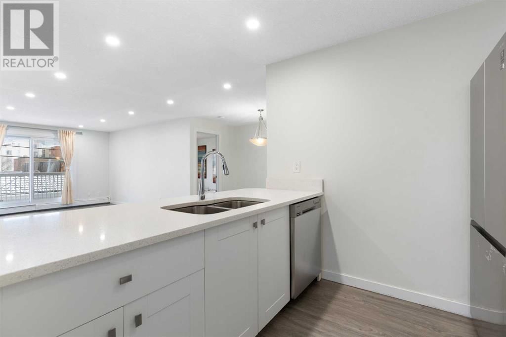 540 18 AVENUE SOUTHWEST Image 12