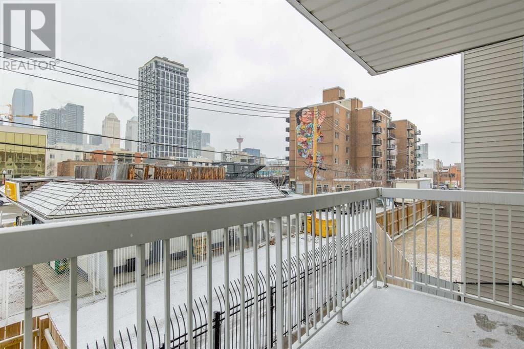 540 18 AVENUE SOUTHWEST Image 37