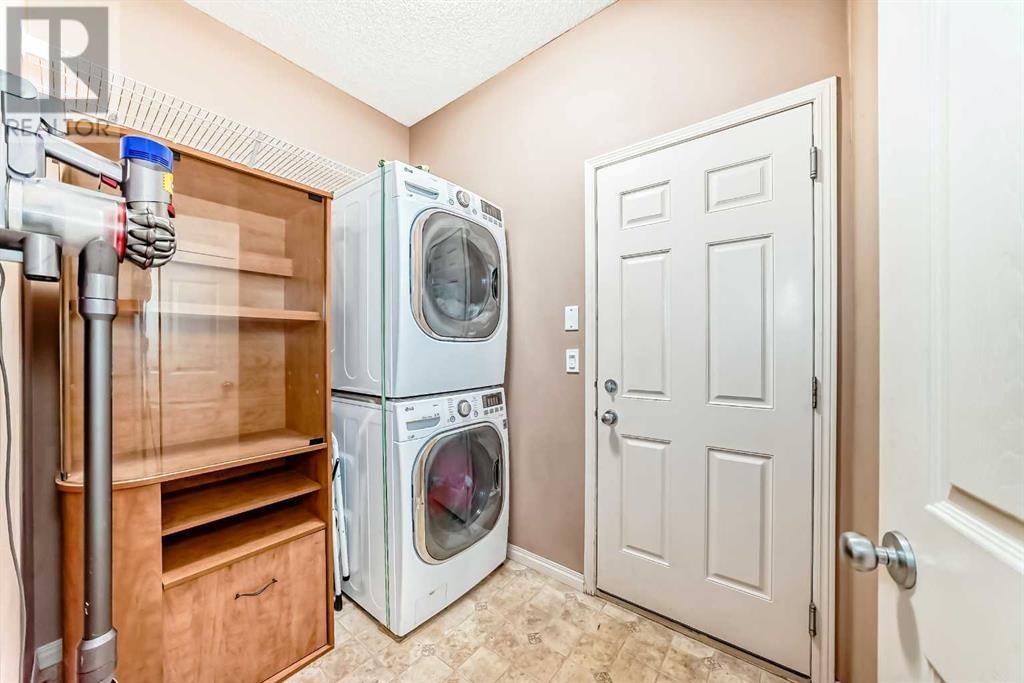 250 EVERSYDE CLOSE SOUTHWEST Image 13