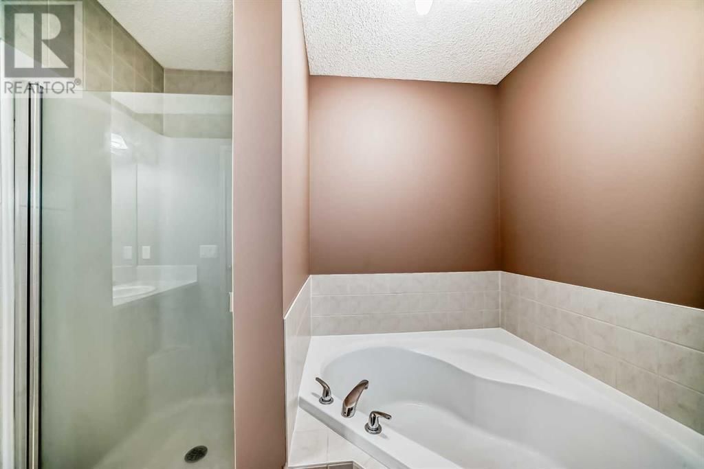 250 EVERSYDE CLOSE SOUTHWEST Image 16