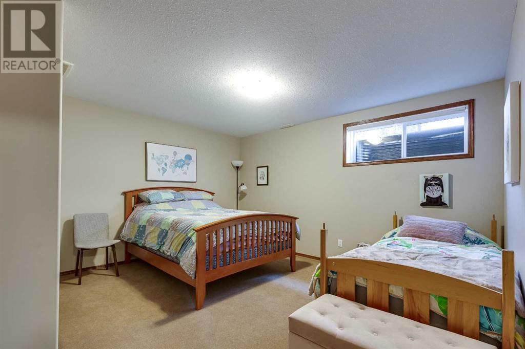 30 BURRIS POINTE Image 37
