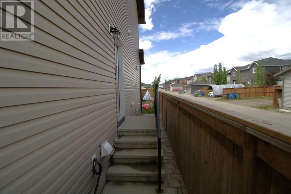 2 WILLOW DRIVE Image 29