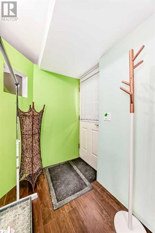231 SADDLEMEAD ROAD NORTHEAST Image 30