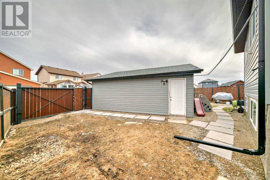 231 SADDLEMEAD ROAD NORTHEAST Image 46
