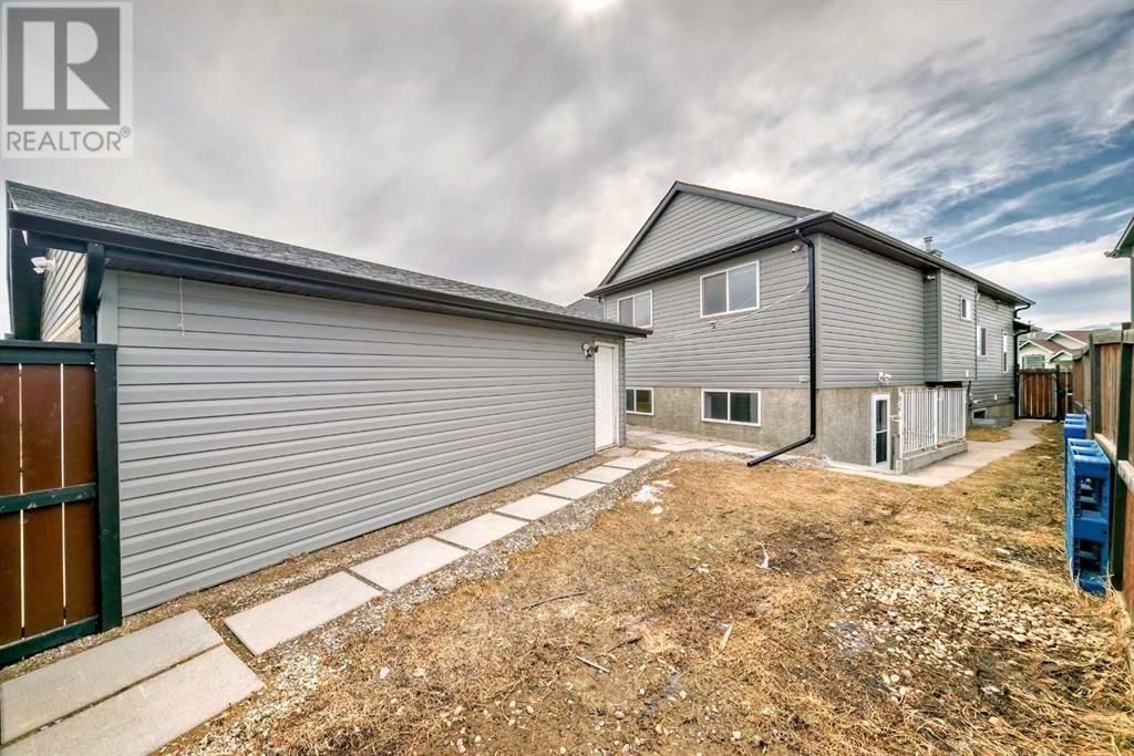 231 SADDLEMEAD ROAD NORTHEAST Image 47