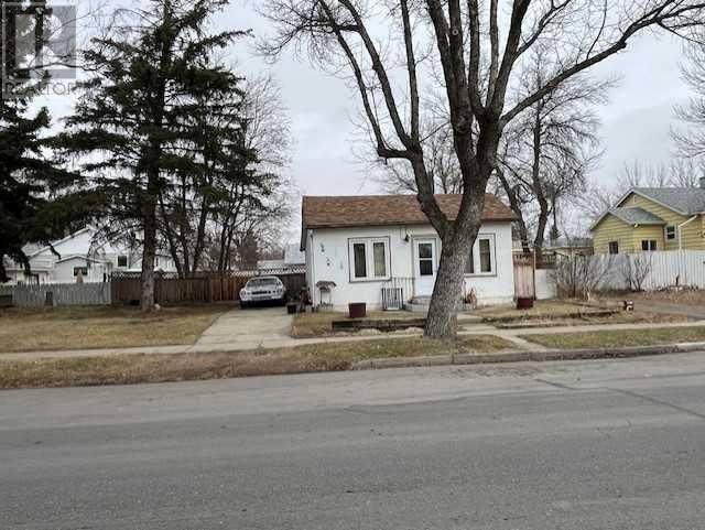 1425 6 Avenue North North Lethbridge, Alberta