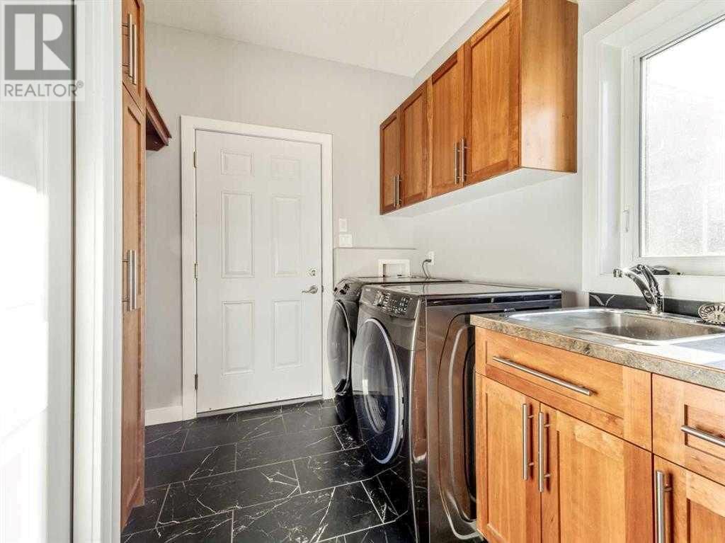 2804 23 STREET Image 21