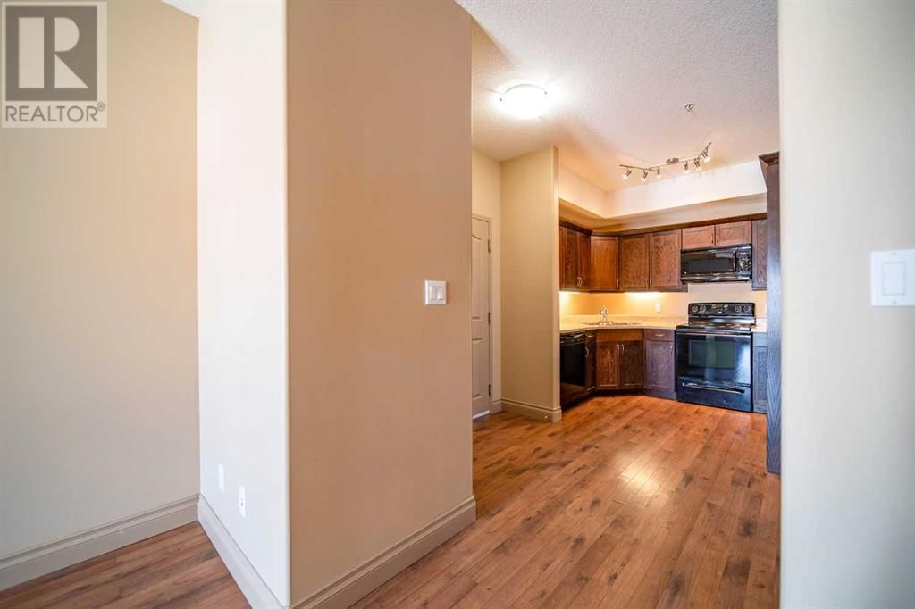 2609 11 AVENUE Image 16