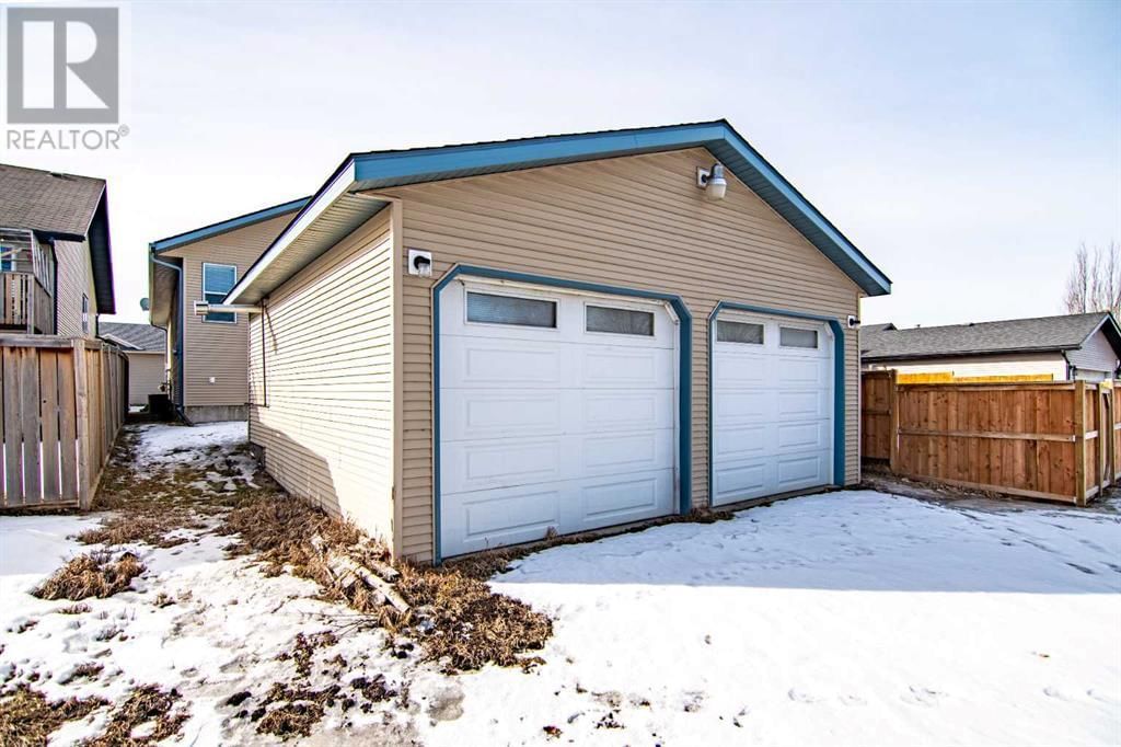 194 JASPAR CRESCENT Image 8
