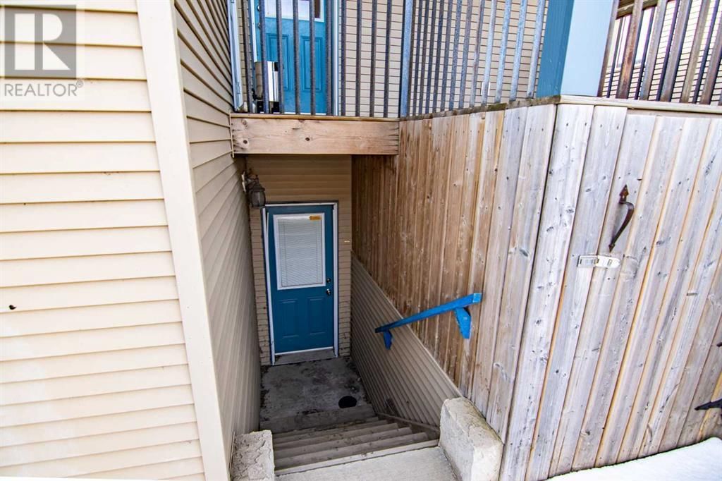 194 JASPAR CRESCENT Image 9