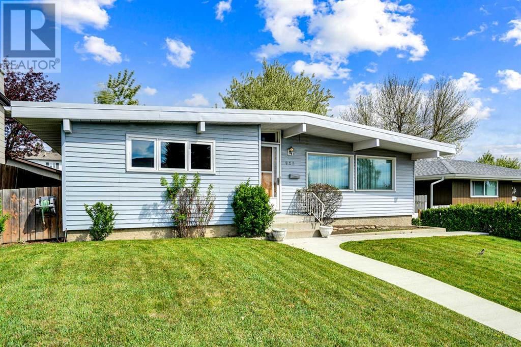 924 MAYLAND DRIVE NORTHEAST Image 45