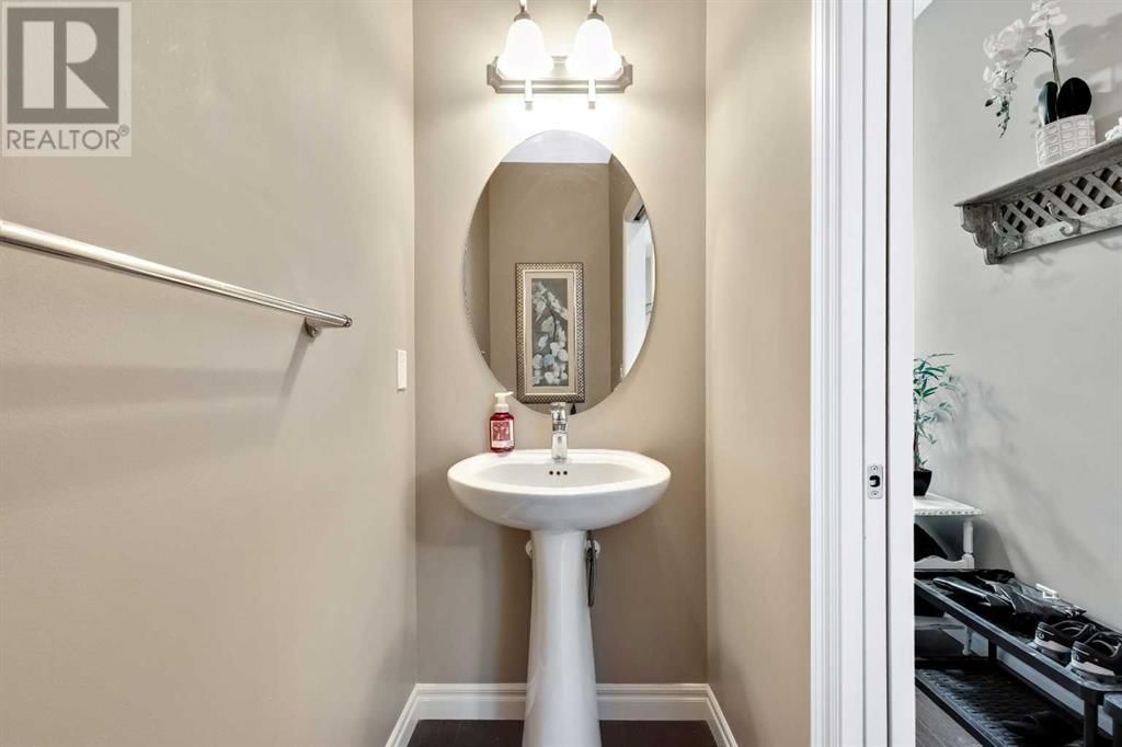 151 CIMARRON VISTA CRESCENT Image 12