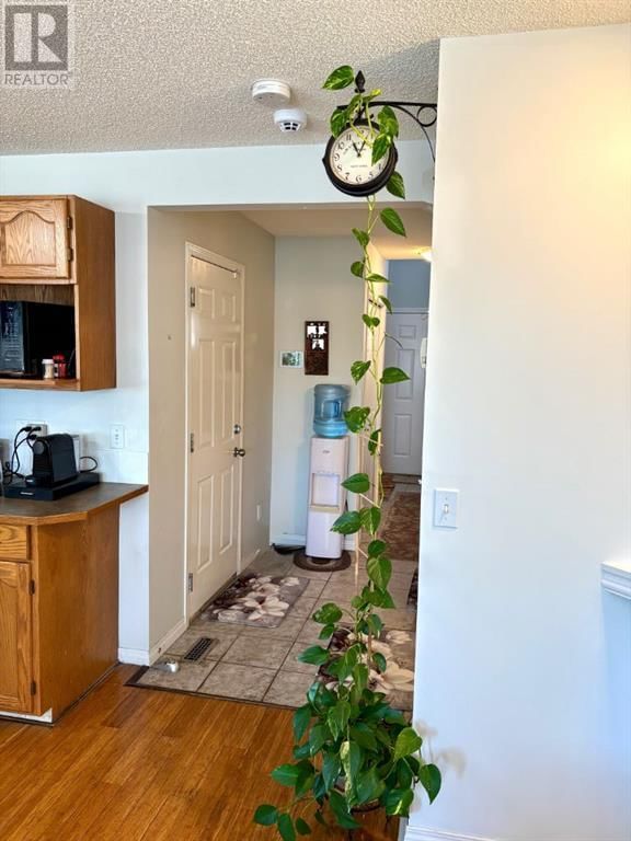 102 HIDDEN CREEK RISE NORTHWEST Image 35
