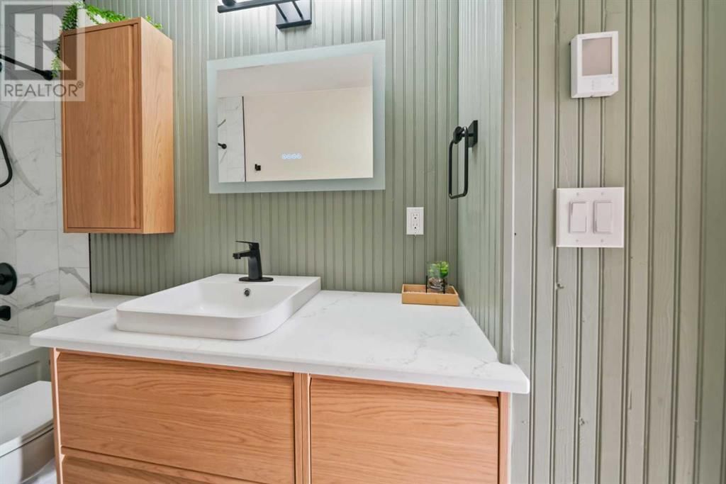 73 SELKIRK BOULEVARD Image 22