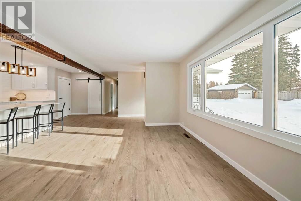 73 SELKIRK BOULEVARD Image 7
