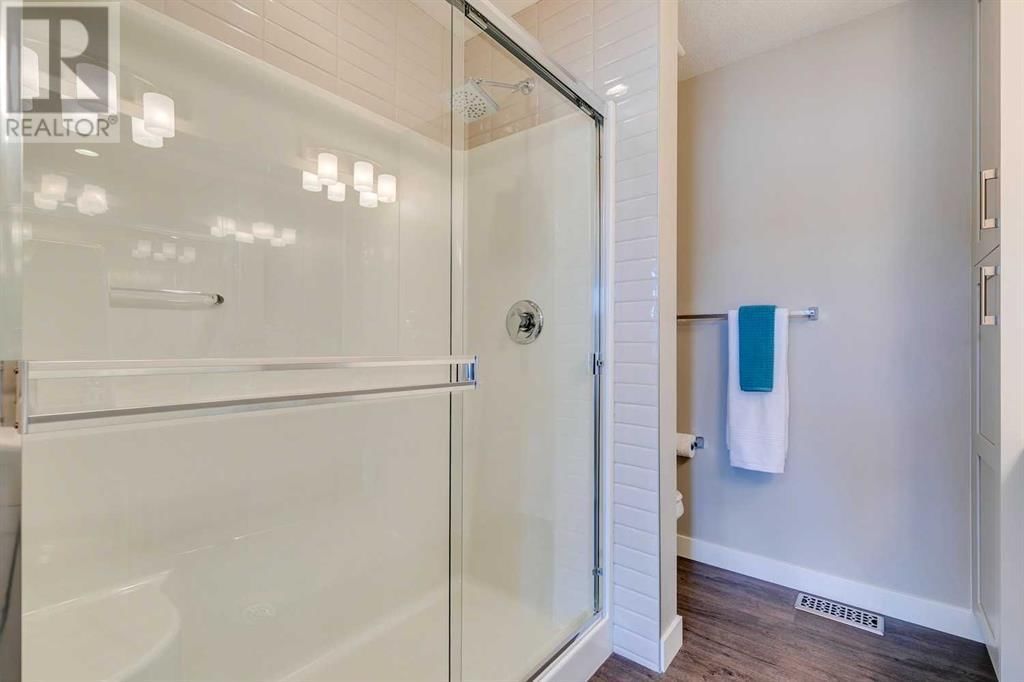 107 WALGROVE COVE SOUTHEAST Image 32