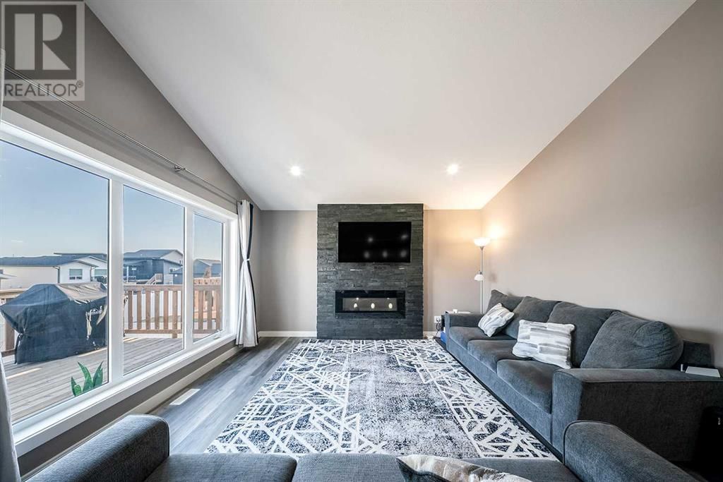 111 LIVINGSTON CLOSE Image 10