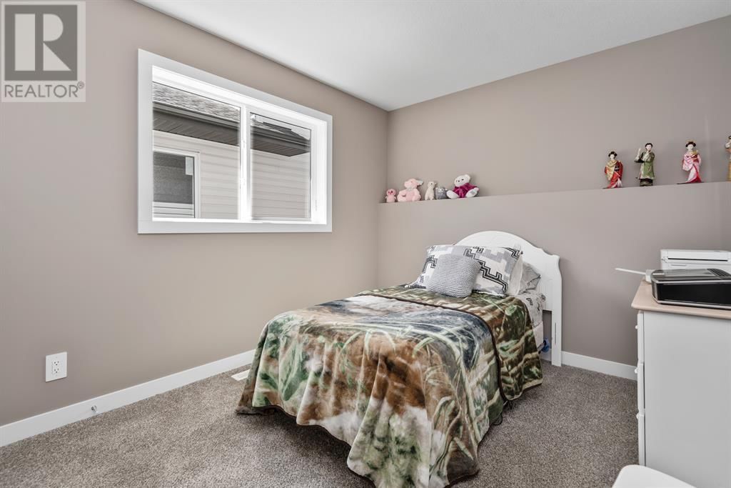 111 LIVINGSTON CLOSE Image 17