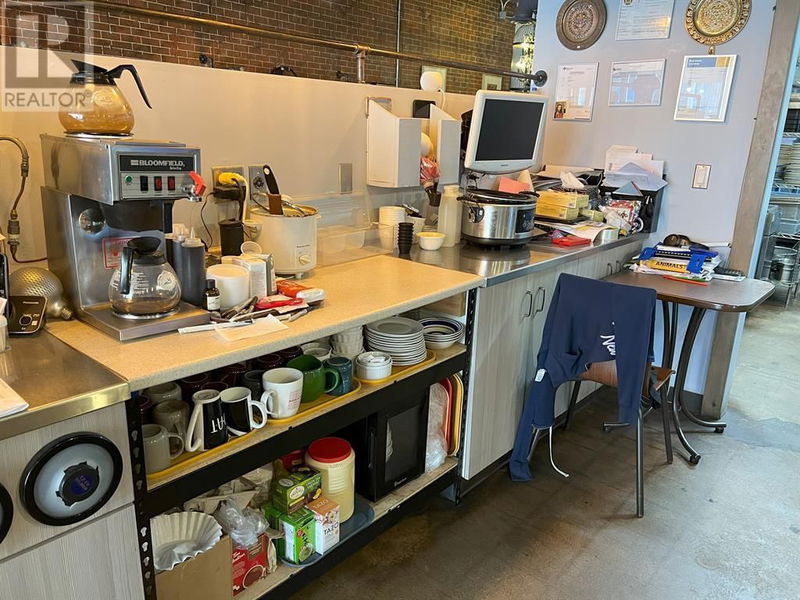 Image #1 of Restaurant for Sale at 8, Medicine Hat, Alberta