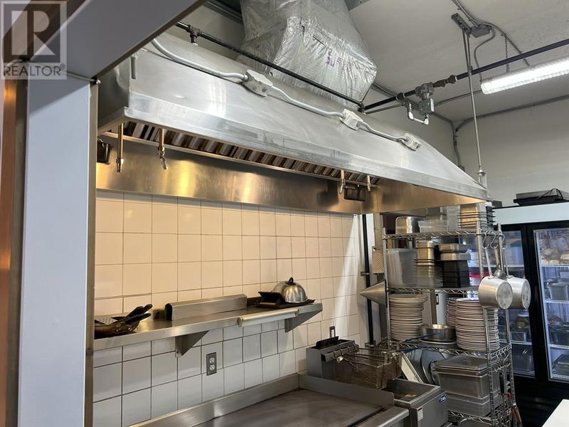 Image #1 of Restaurant for Sale at 8, Medicine Hat, Alberta