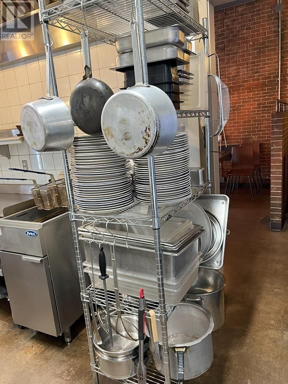 Image #1 of Restaurant for Sale at 8, Medicine Hat, Alberta