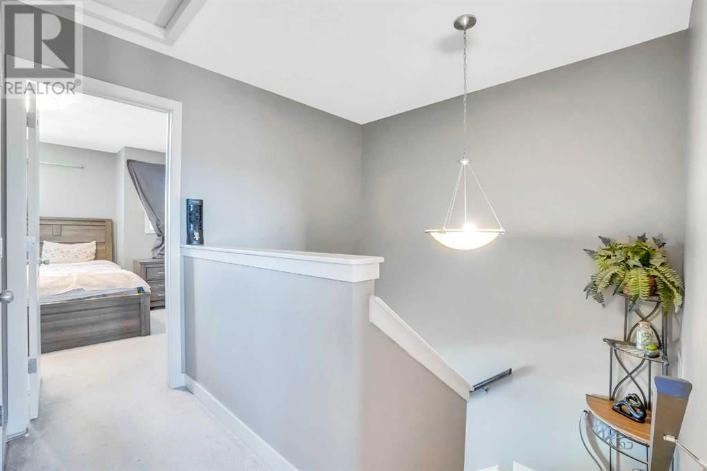 126 STRATHCONA CIRCLE Image 19