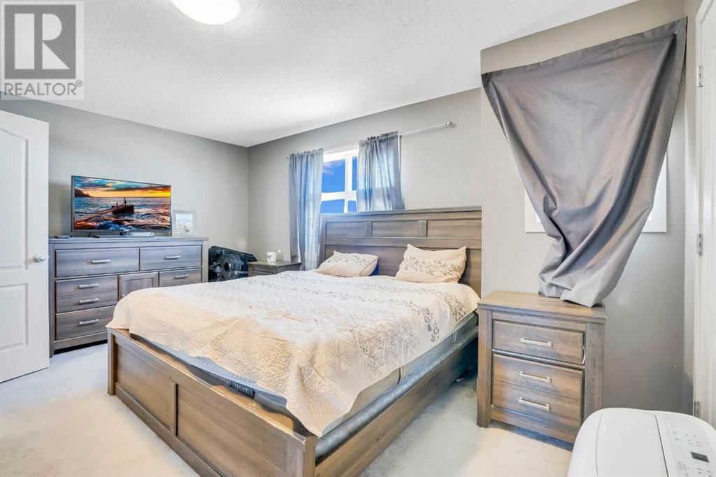 126 STRATHCONA CIRCLE Image 29