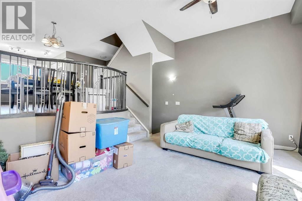 126 STRATHCONA CIRCLE Image 3
