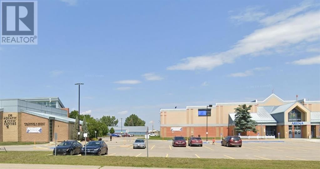 126 STRATHCONA CIRCLE Image 47